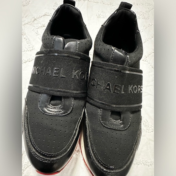 Michael Kors slip on shoes - Picture 7 of 8